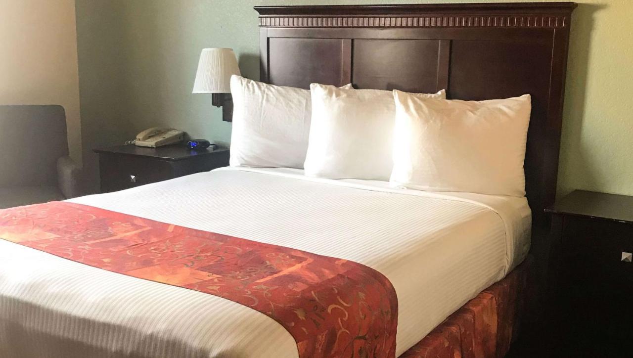 Magnuson Hotel & Marina New Port Richey Ngoại thất bức ảnh