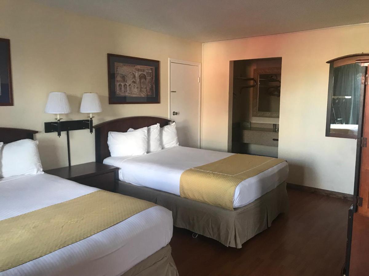 Magnuson Hotel & Marina New Port Richey Ngoại thất bức ảnh