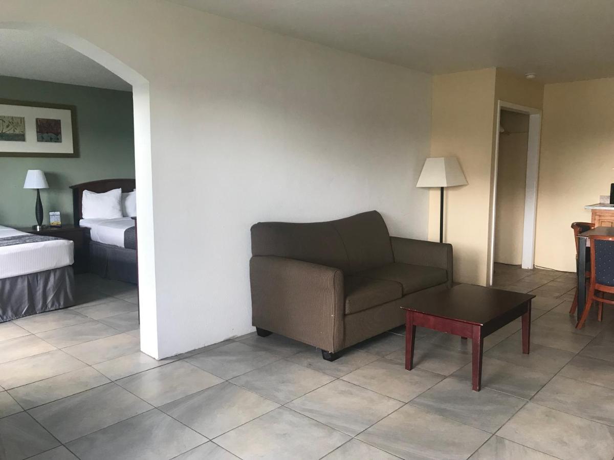 Magnuson Hotel & Marina New Port Richey Ngoại thất bức ảnh