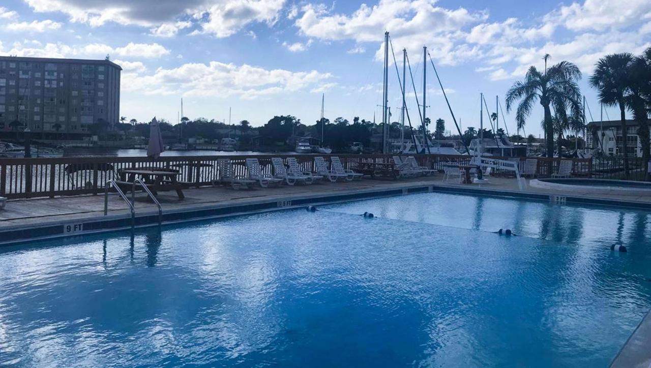 Magnuson Hotel & Marina New Port Richey Ngoại thất bức ảnh