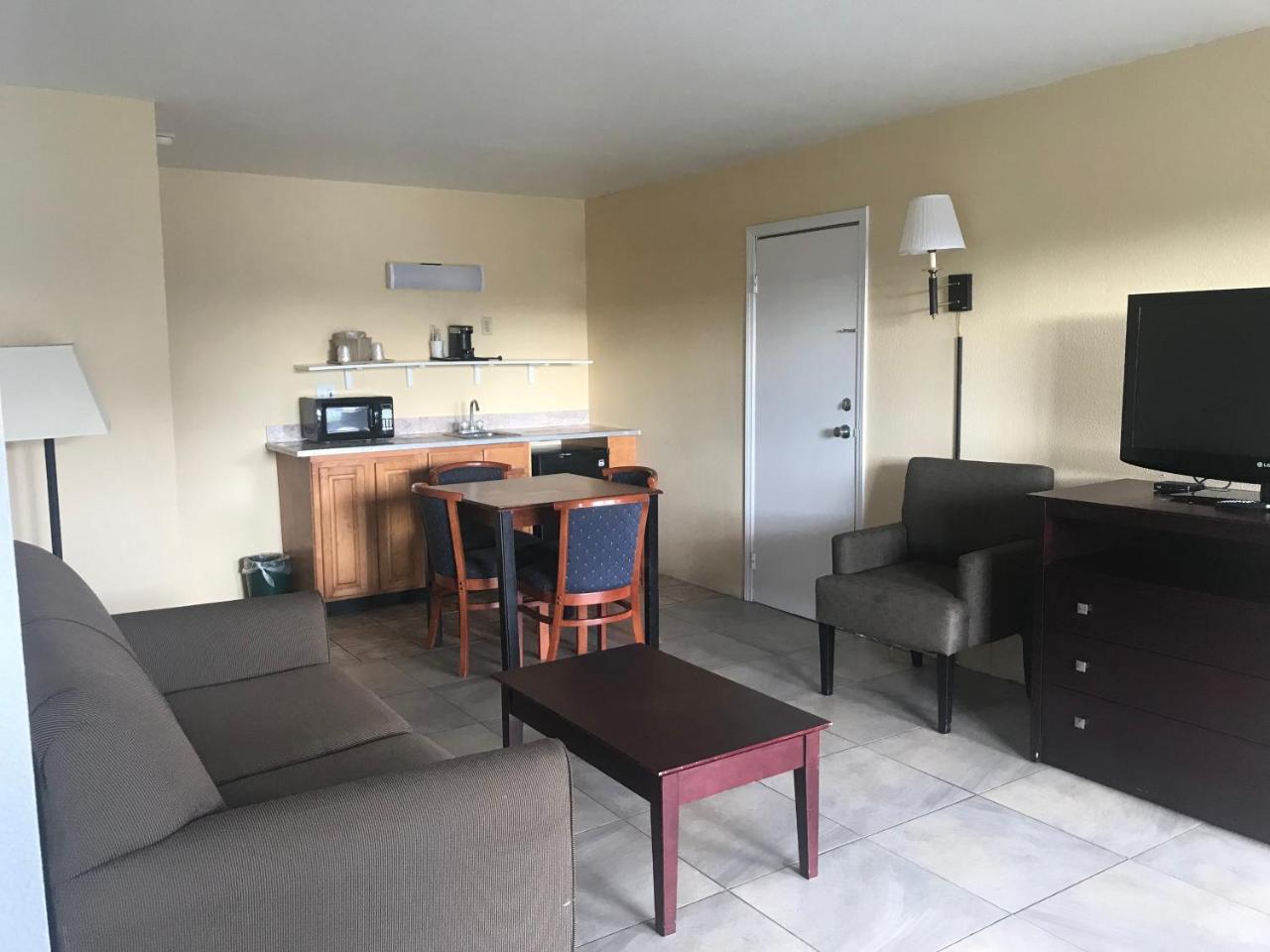 Magnuson Hotel & Marina New Port Richey Ngoại thất bức ảnh